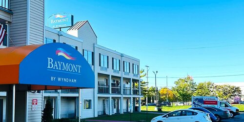 Гостиница Baymont Inn and Suites by Wyndham Columbus Near Osu в Колумбусе