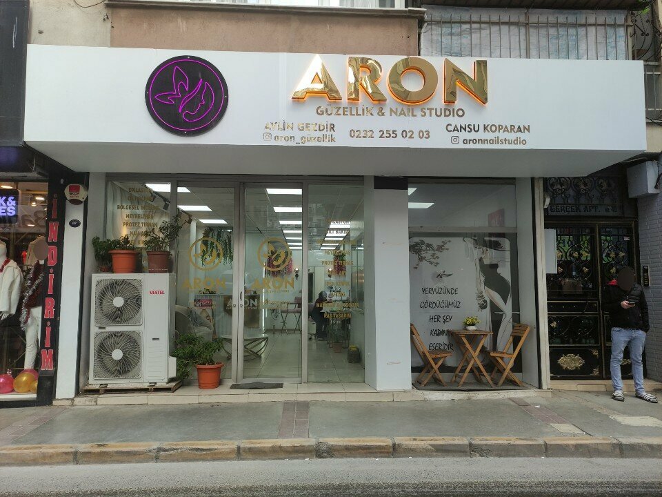صالون تجميل Aron Beauty & Nail Studio ، إزمير، صورة
