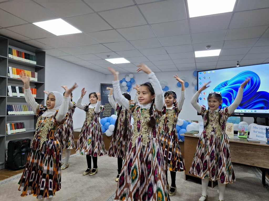 Library Bustonlik District Information and Library Center, Gazalkent, photo