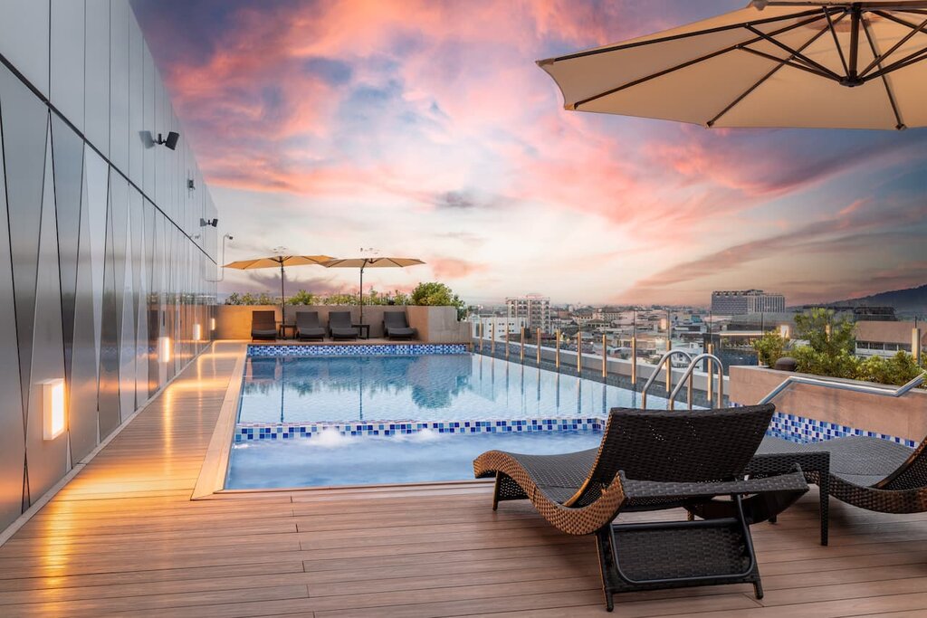 Coffee shop Maiya Lounge, Dubai, photo