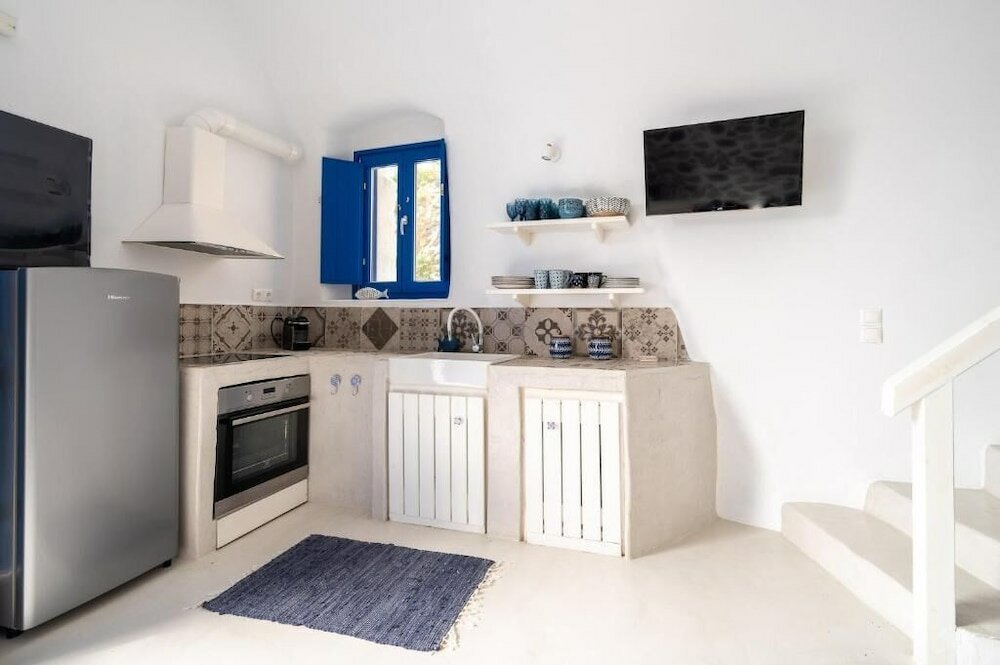 Фото Fertimo Suites by Karpimo