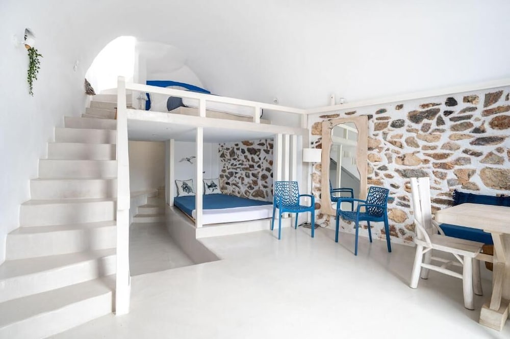 Фото Fertimo Suites by Karpimo