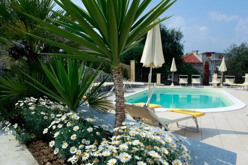 Гостиница Piccolo Hotel в Диано-Марине