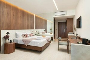 Гостиница Elia Sea Suites