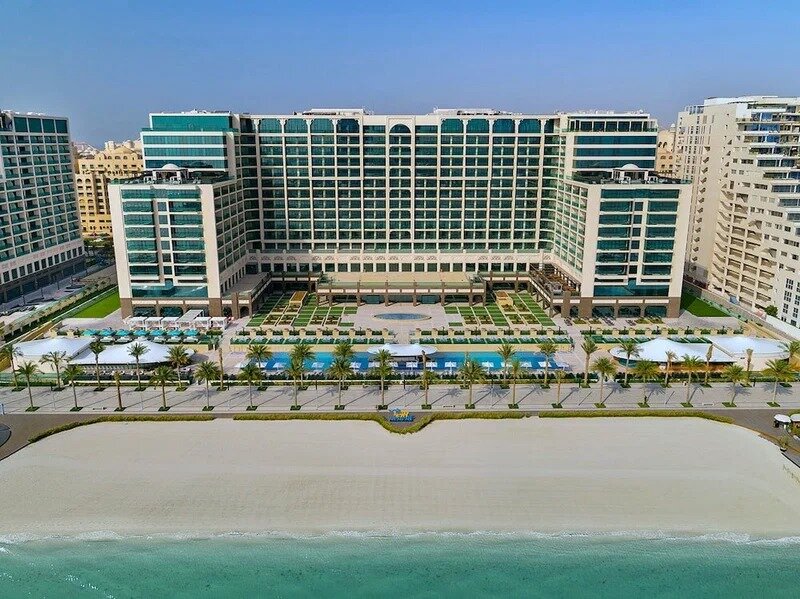Фото Hilton Dubai Palm Jumeirah