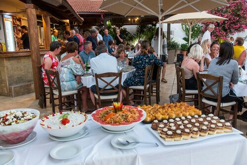 Гостиница Castri Village Hotel в Вигле