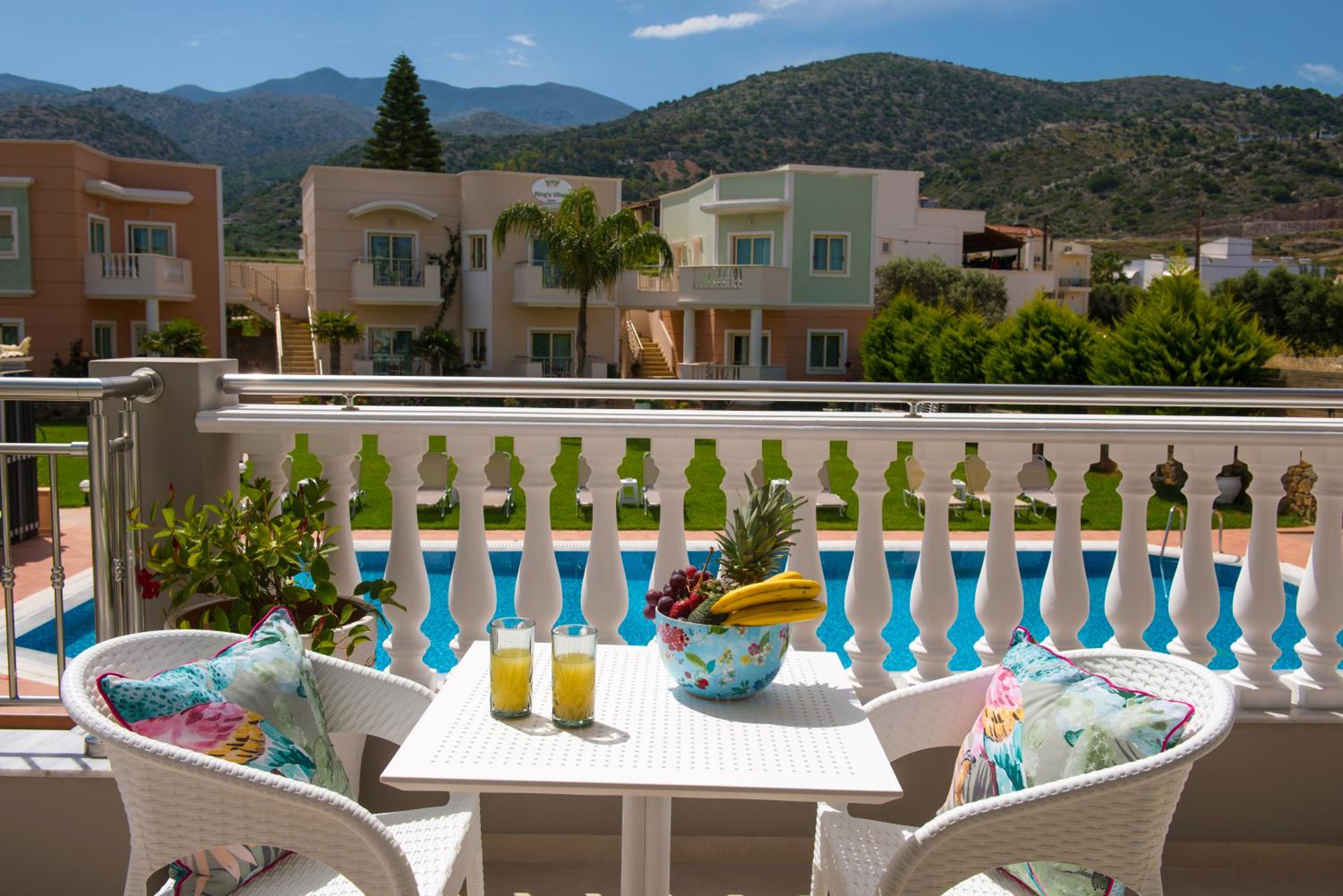 Фото Sarpidon Apartments