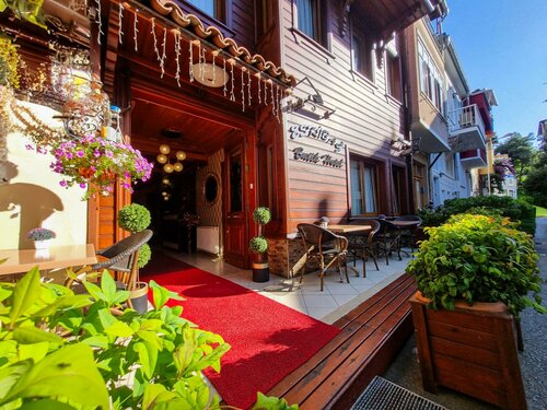 Гостиница Eskibağ Butik Otel в Адаларе