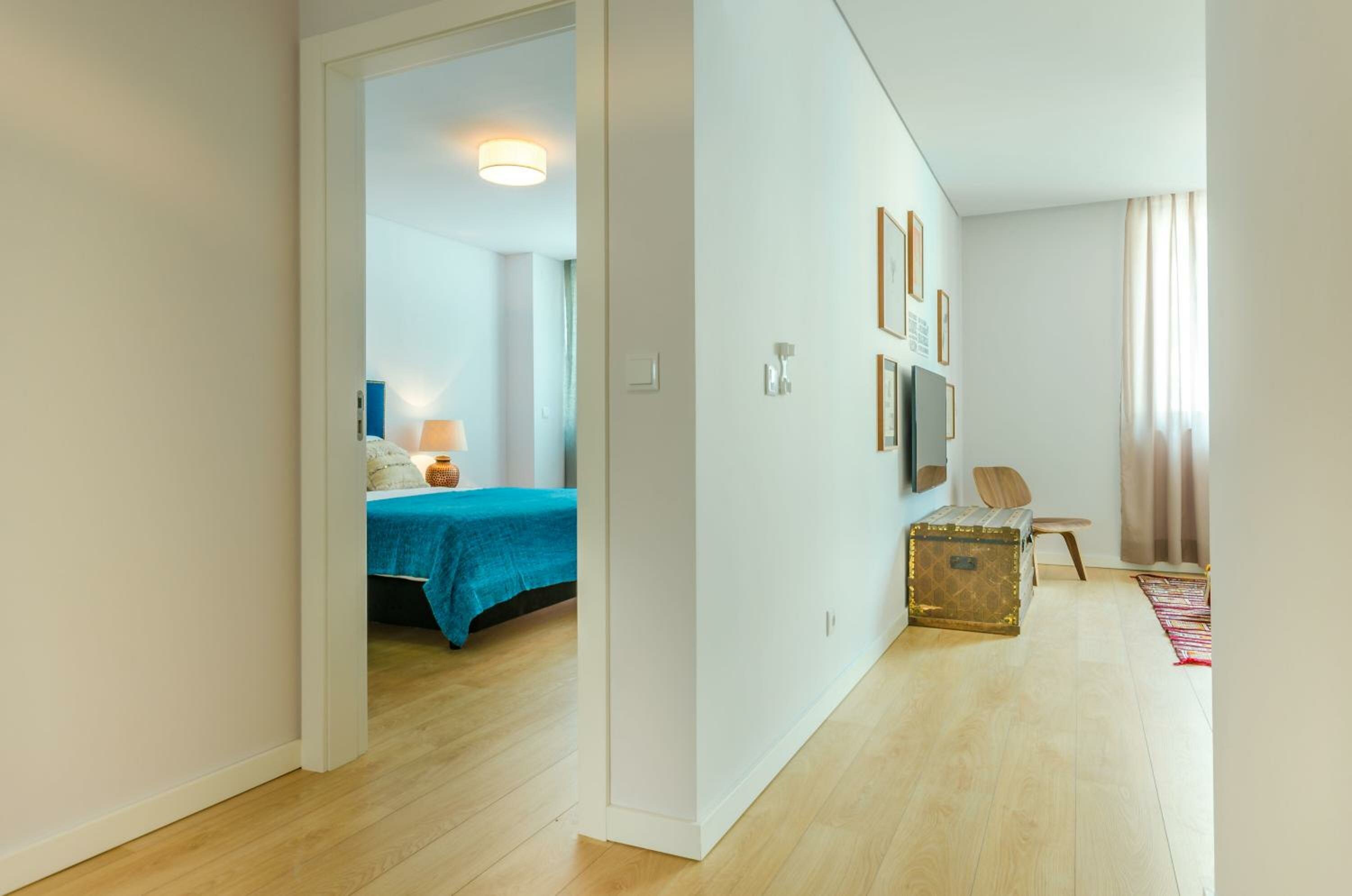 Фото Lisbon Serviced Apartments - Liberdade
