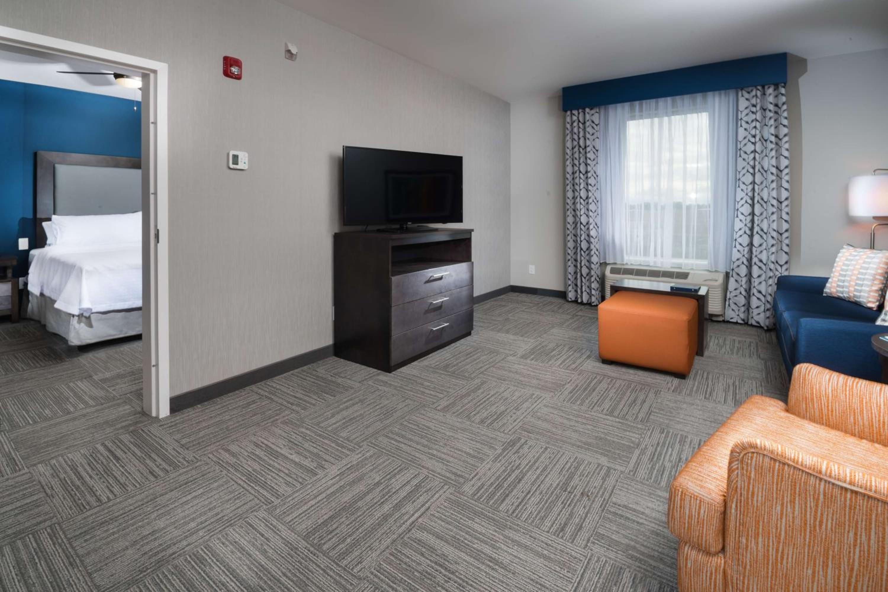 Фото Homewood Suites by Hilton Tulsa Catoosa