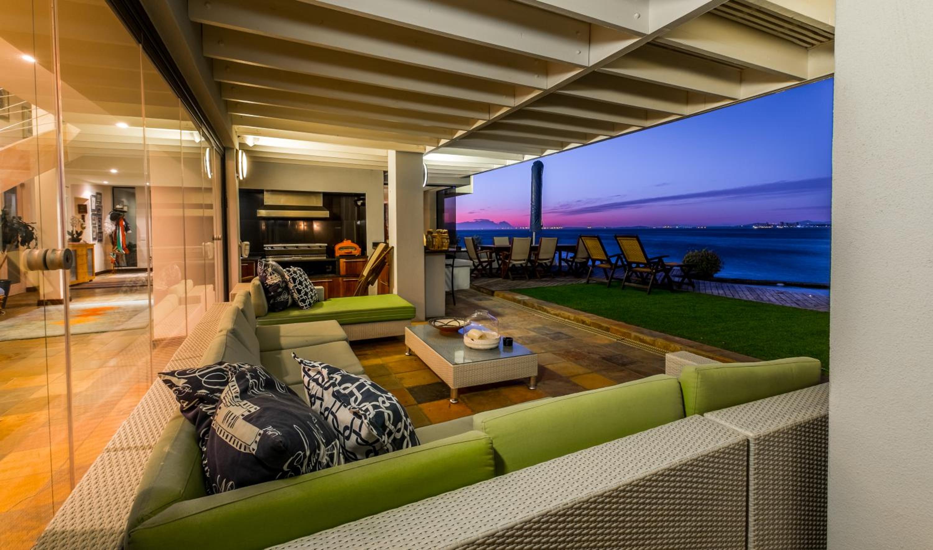 Фото 185 on Beach Boutique Suites and Apartments