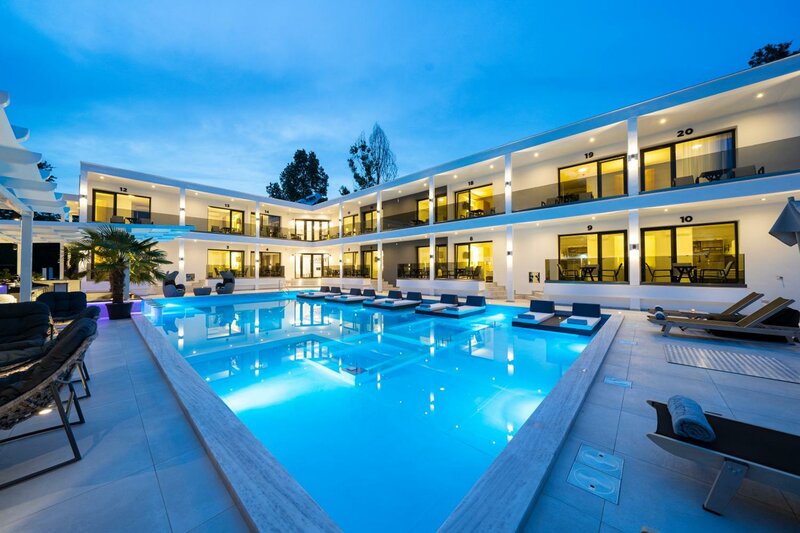 Гостиница Avaton Luxury Resort