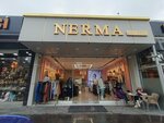 Nerma Boutique (İstanbul, Başakşehir, Bahçeşehir 1. Kısım Mah., Ispartakule Cad., 37T) ، متجر ملابس