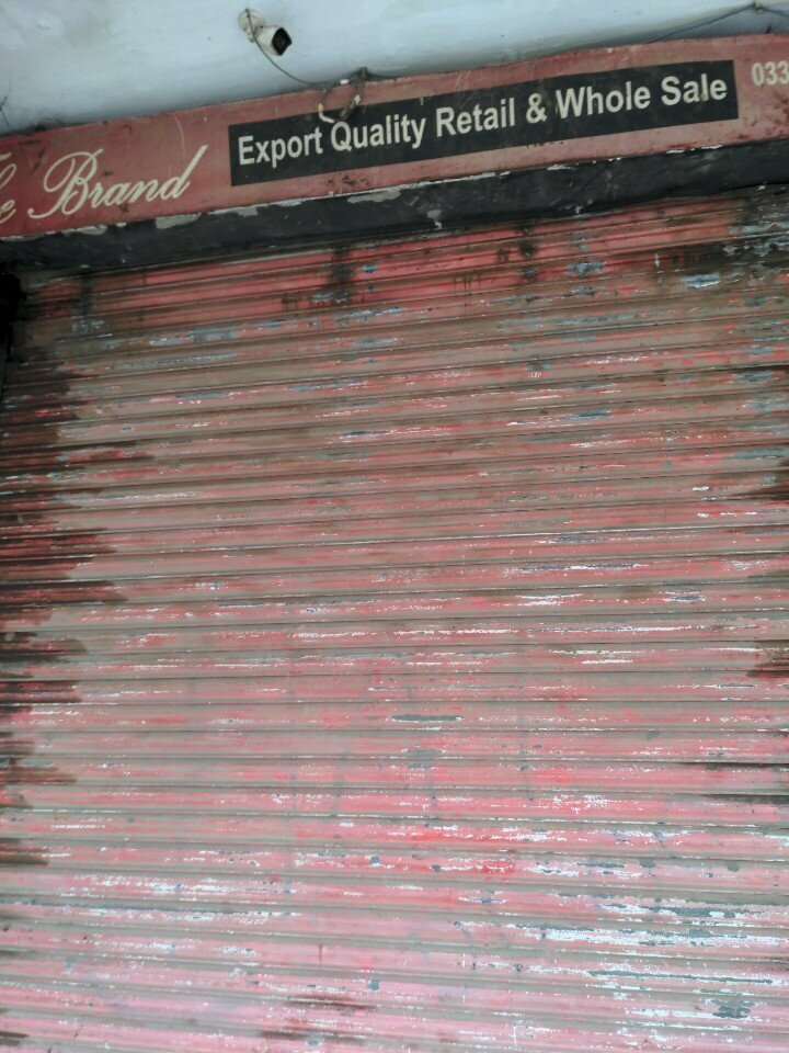 Clothing market The brand, Lahore, photo