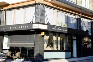 Гостиница Adonis City Hotel в Патрах