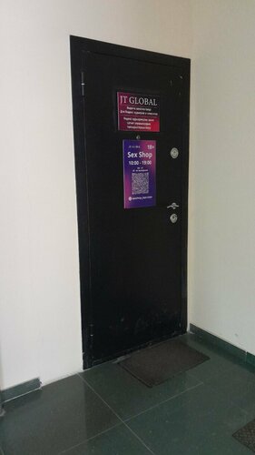 Жалаңаш әйел жүргізушілер