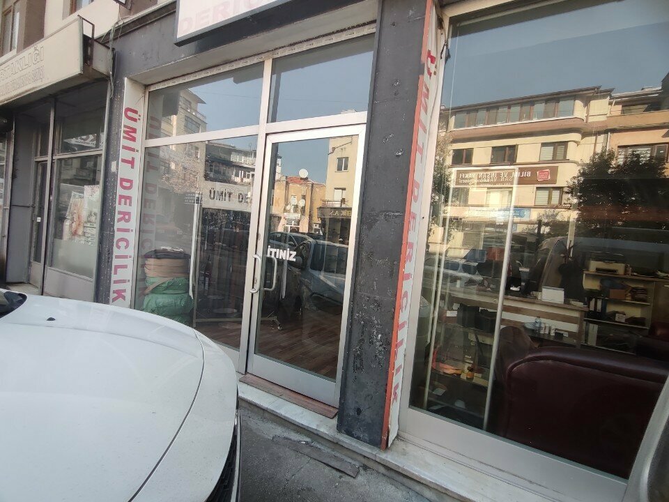 Fur and leather shop Umit Leatherwork, Ankara, photo