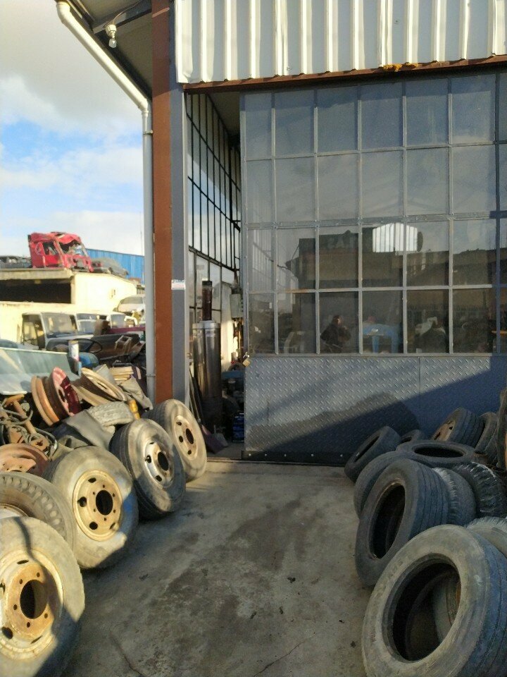 Car disassembly Demirdogen, Konya, photo