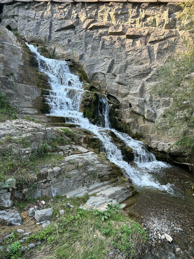 Waterfall Waterfall, Tbilisi, photo