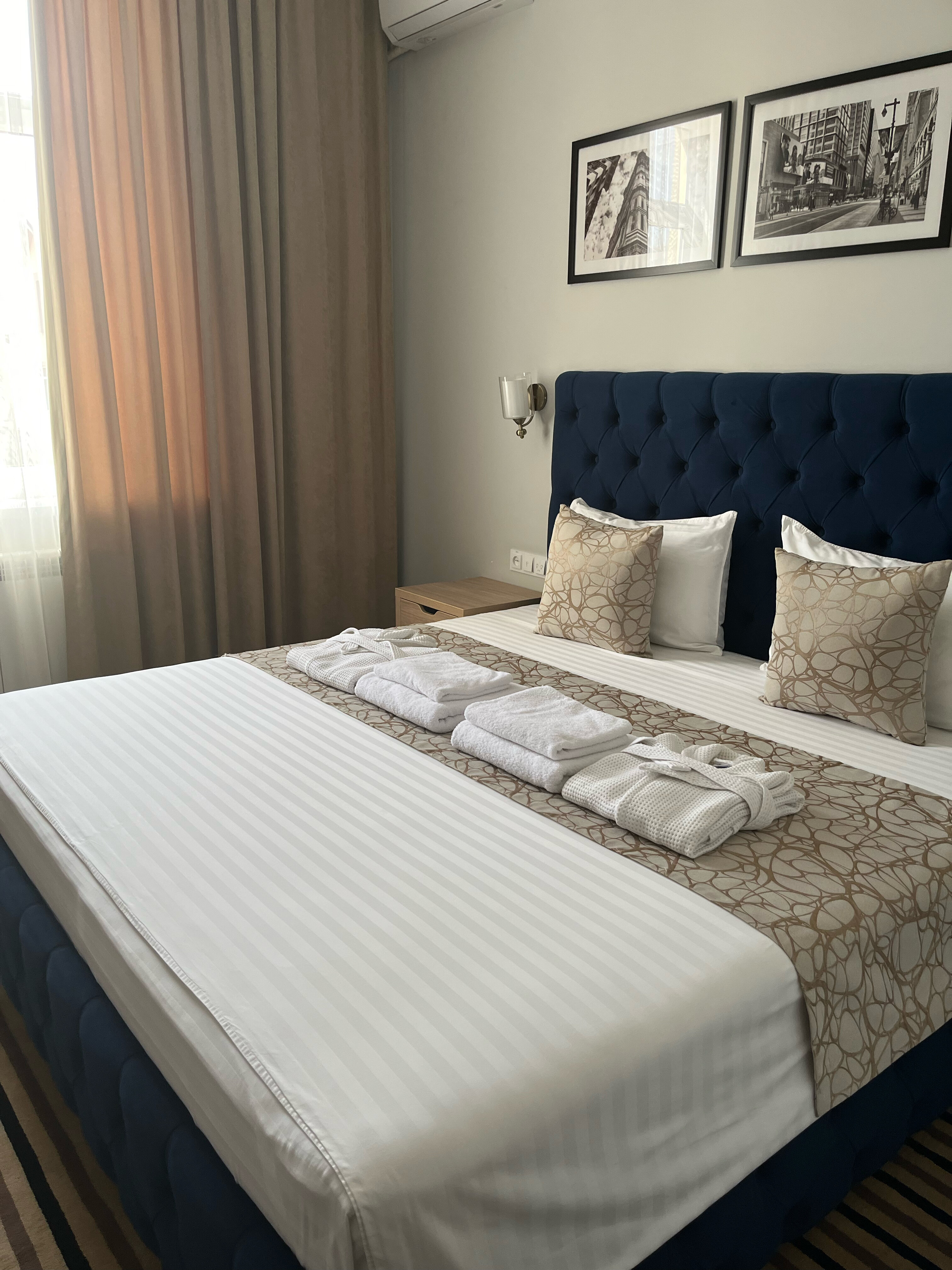 Фото Bristol Hotel Tashkent