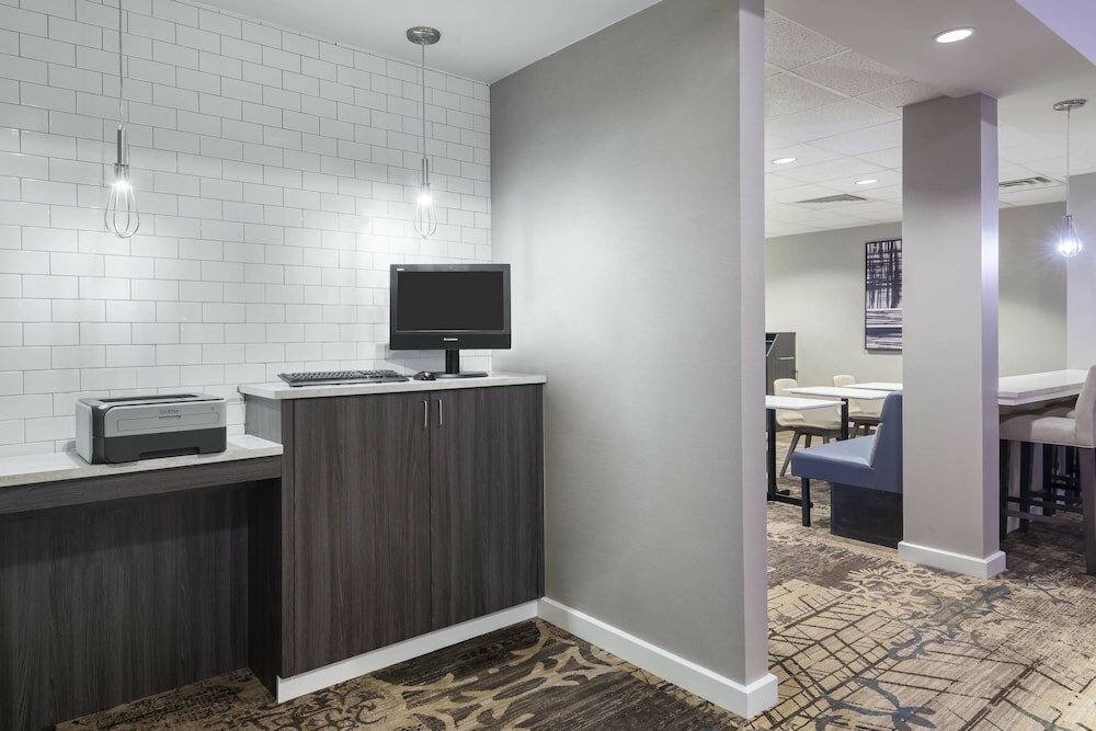 Фото Residence Inn by Marriott Tampa Sabal Park/Brandon