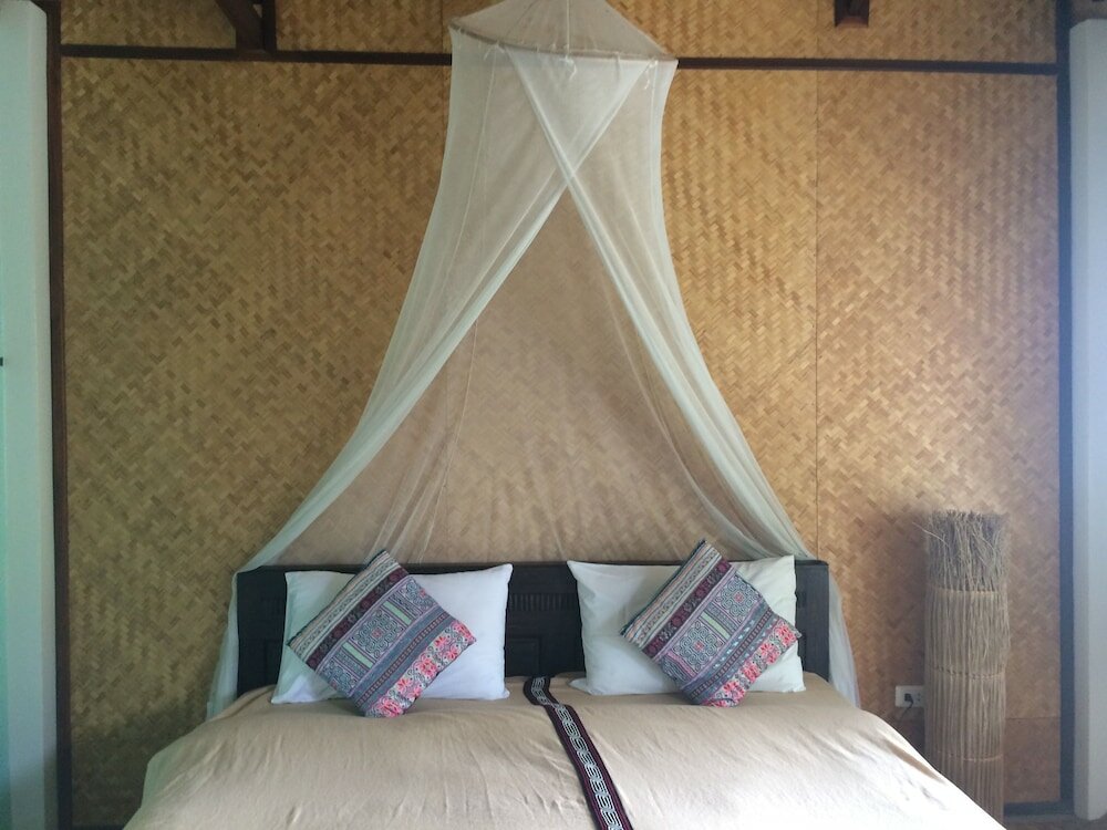 Фото Him Naam Pai Resort