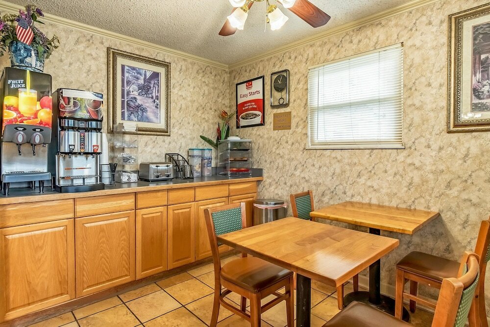 Фото Econo Lodge Worthington