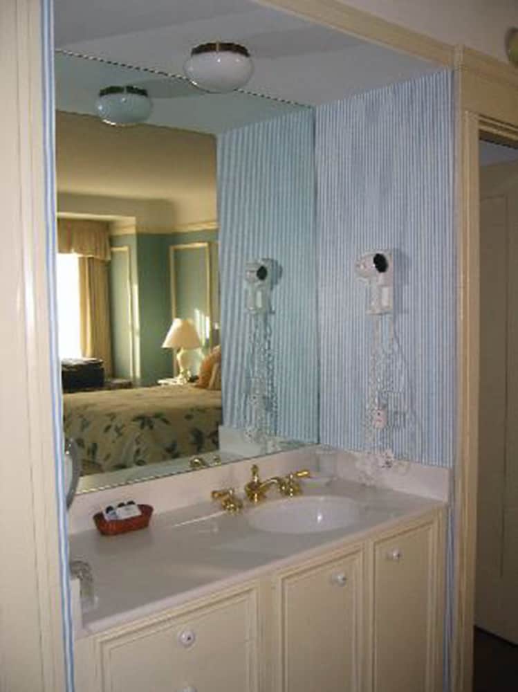 Фото Jackson Court