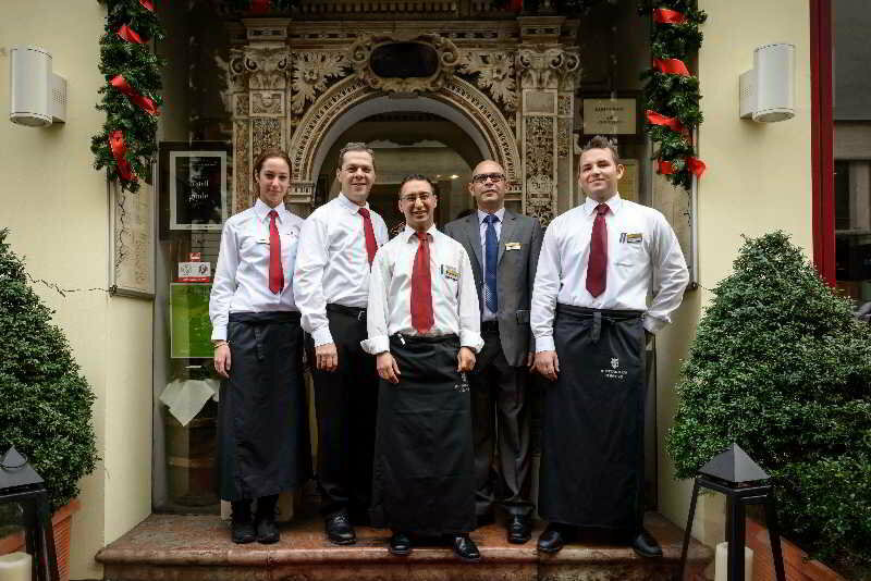 Фото Hotel Royal