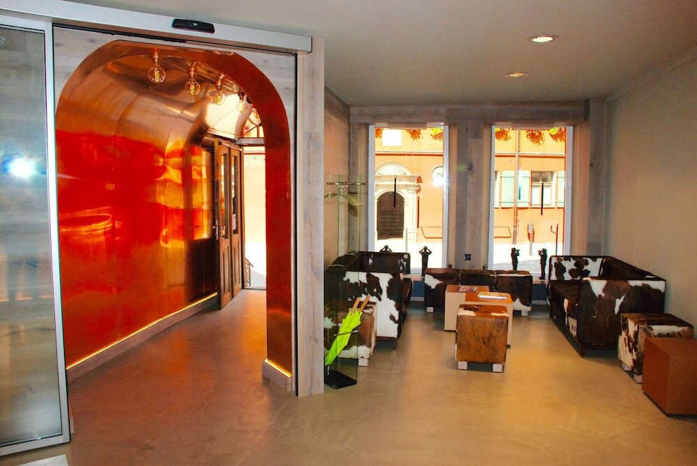 Фото Hezelhof Hotel