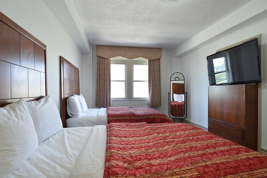 Фото Madison Hotel Boardwalk