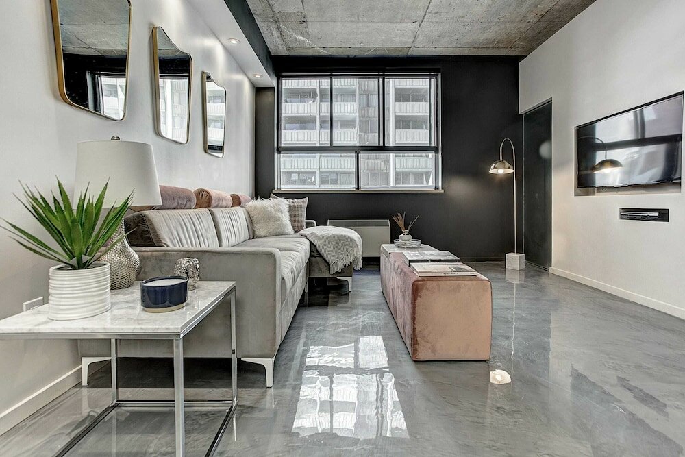 Фото Pierce Boutique Apartments