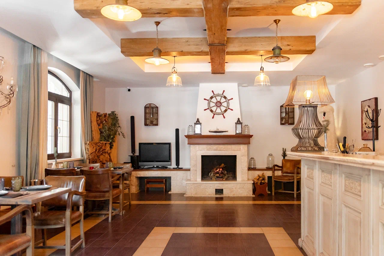 Фото отеля 2