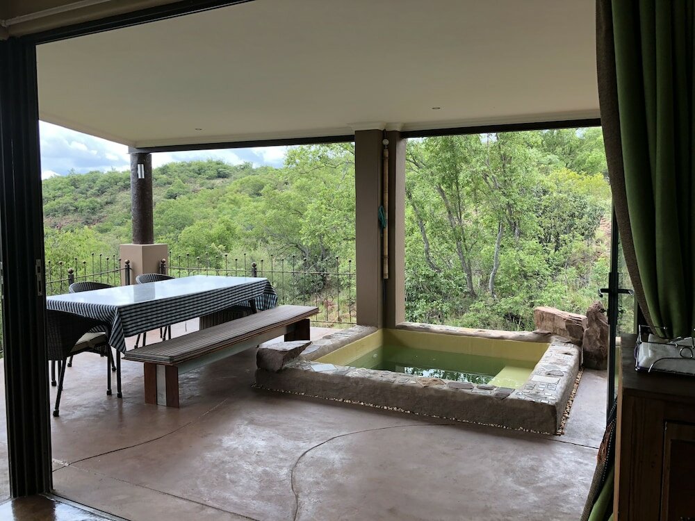 Фото Leopards Rock Bush Boutique