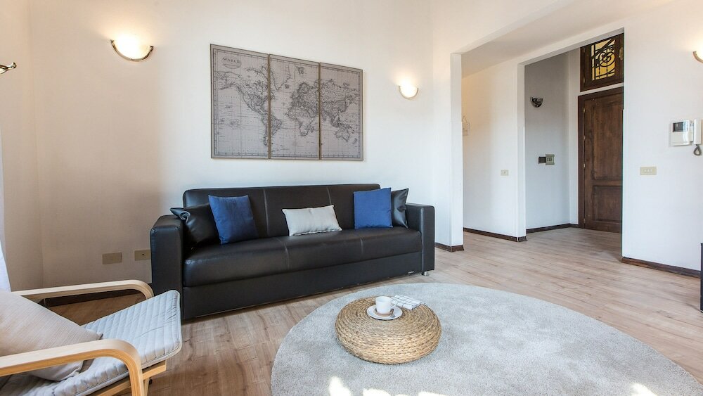 Фото Rental In Rome Rosselli Palace Deluxe 3 Apartment