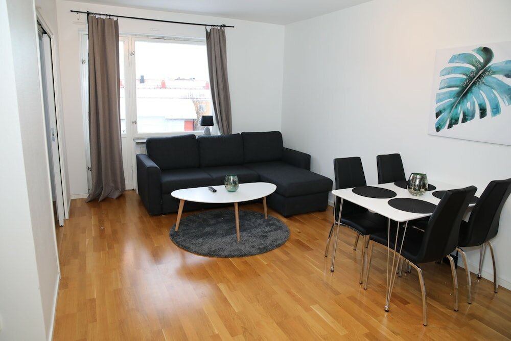 Фото Fastliving Apartment Hotel