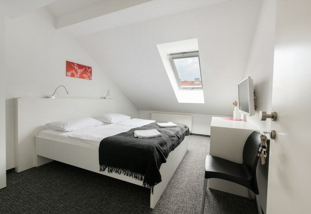 Фото Tia Apartments and Rooms