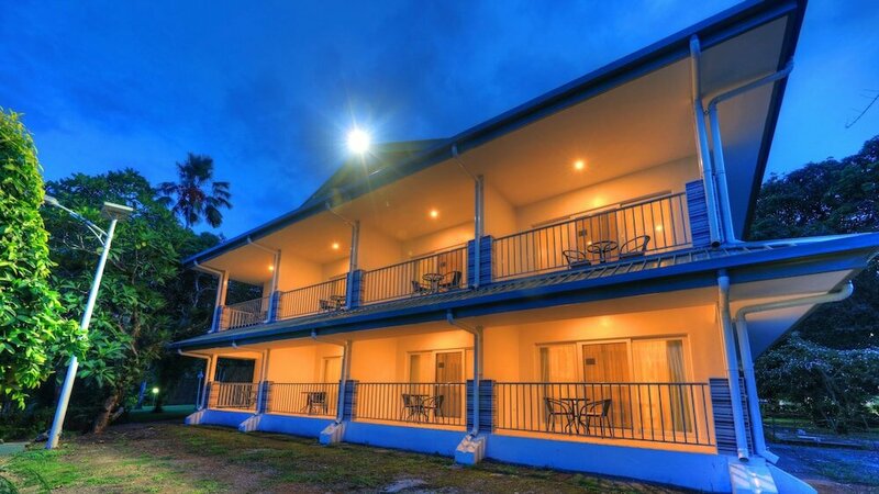 Гостиница Madang Resort Hotel в Маданге