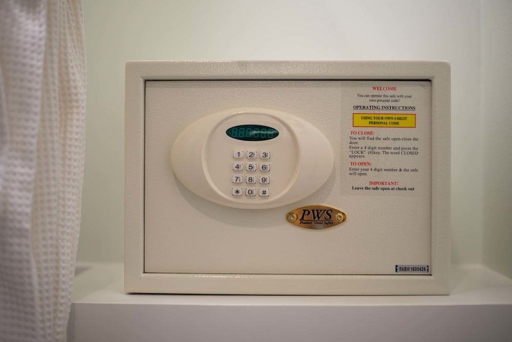 Фото Green Ville Laguna Hotel