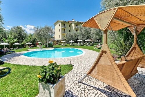 Внешний вид отеля Hotel Benacus Malcesine в Мальчезине, фото 2