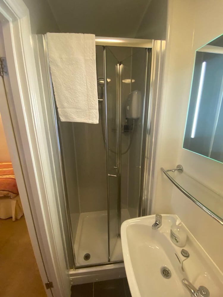 Фото Landguard Lodge