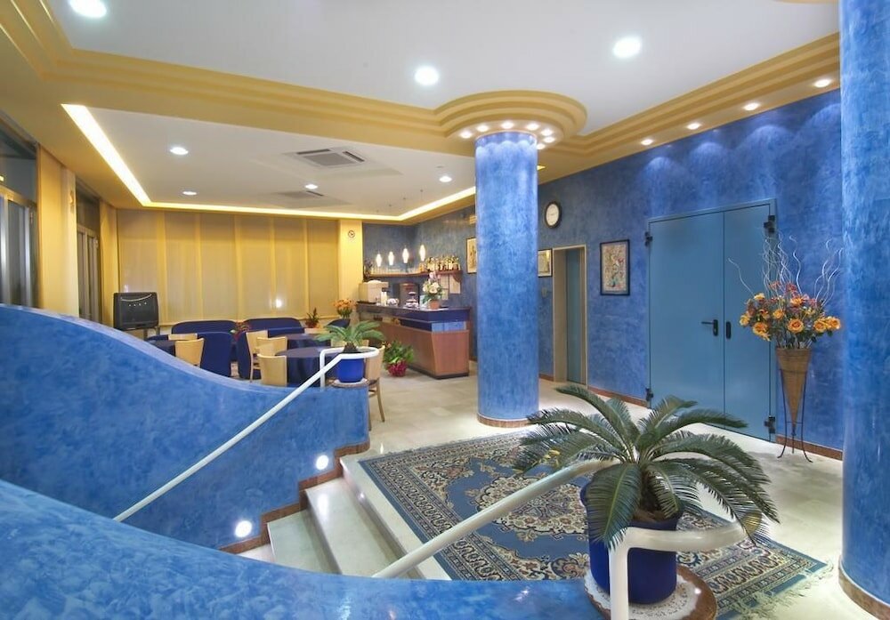 Фото Hotel Caesar