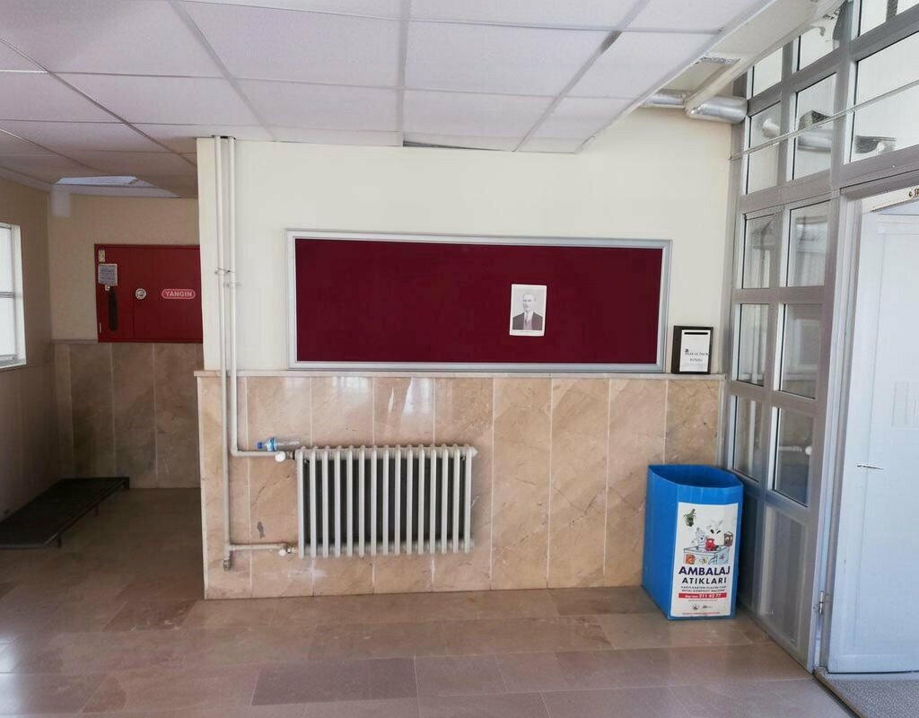 School Martyr Erdal Cetin Primary School, Sivas, photo