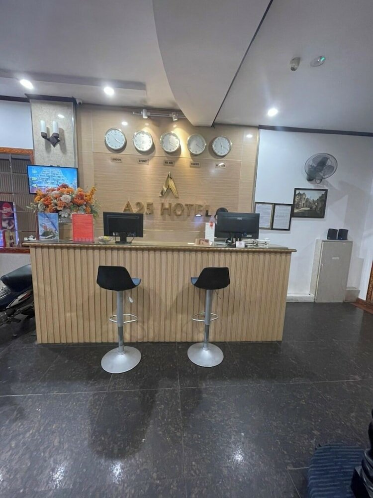 Фото A25 Hotel 80 Mai Hac De