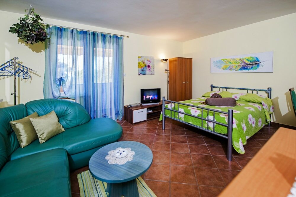 Фото Apartments and Room Rina