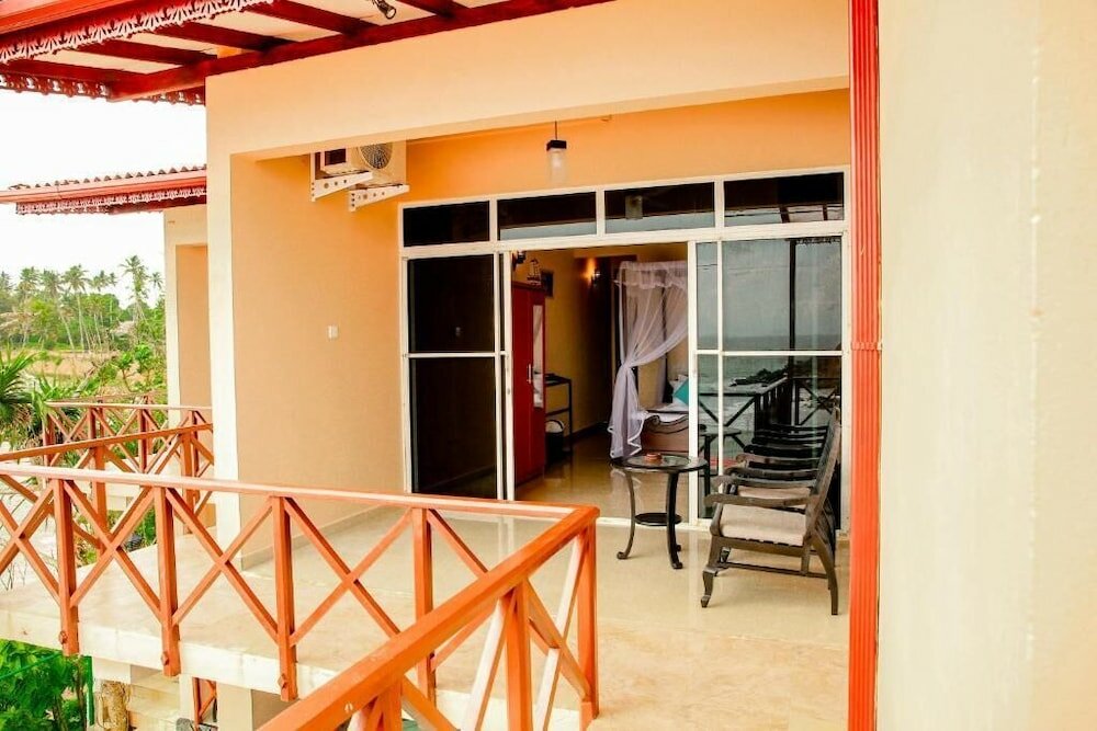 Фото We Are Surfers