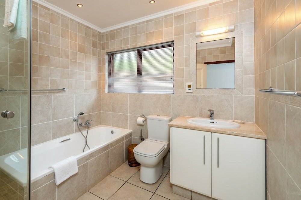 Фото San Lameer Villa Rentals 3404