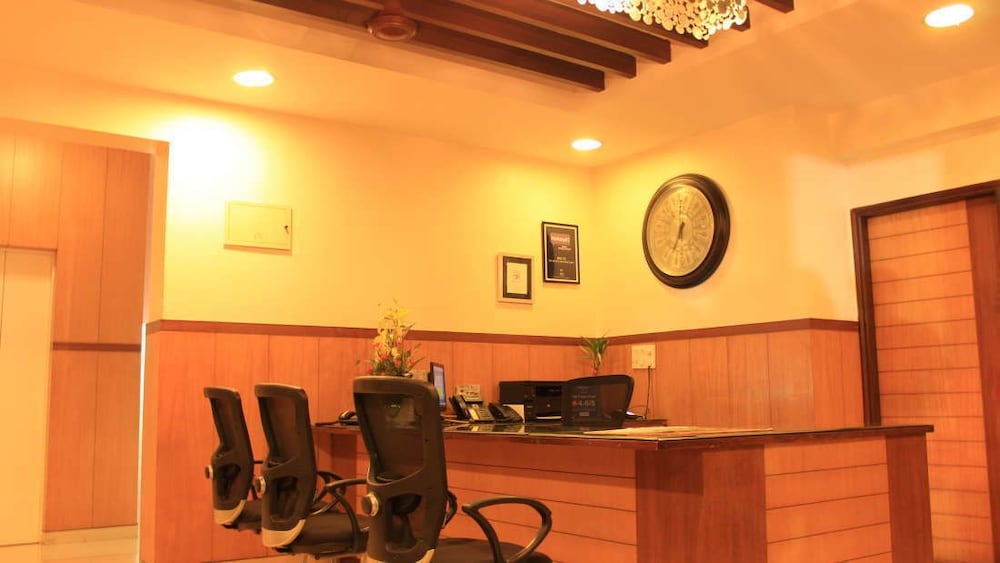 Фото Trinity Suites