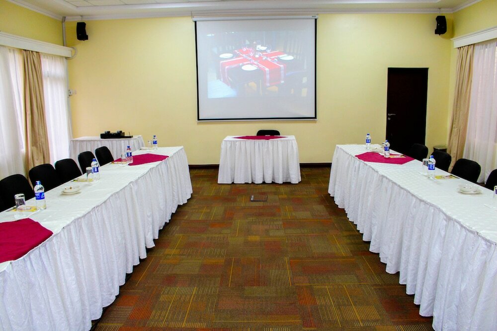 Фото Vittoria Suites - Kisumu