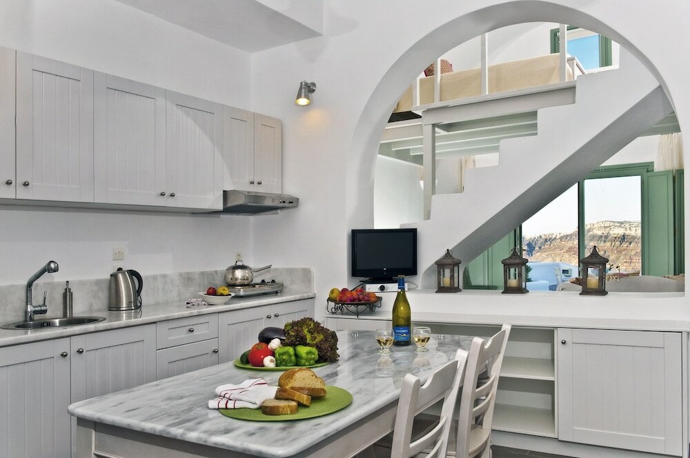 Фото Aura Marina Apartments Santorini